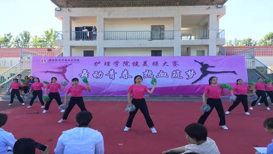 说明: 619d2e655515319cfae223ffec3f8c0