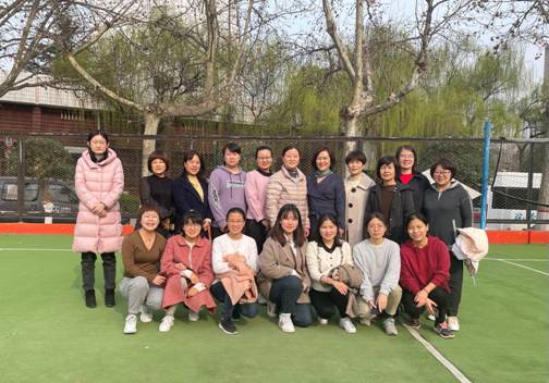 机关一工会女工活动后合影